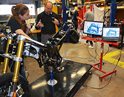 Student learns to scan structural components.